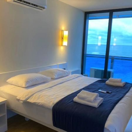 Orbi City Batumi Sea View Aparthotel Exterior photo